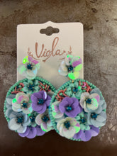 Load image into Gallery viewer, Beaded/clay earrings