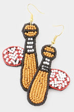 Load image into Gallery viewer, Beaded/clay earrings