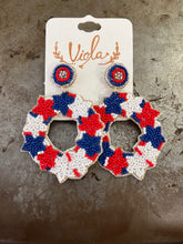 Load image into Gallery viewer, Beaded/clay earrings