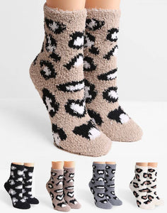 Leopard fuzzy socks